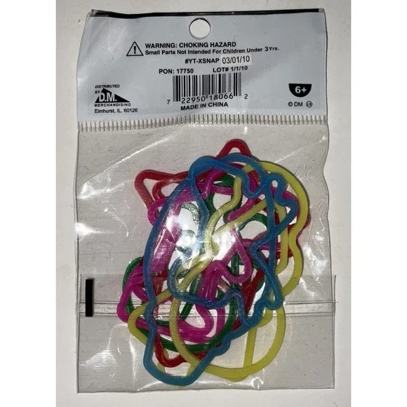 Huge Sealed Lot Christmas Holiday Snap N' Wrap Silly Bandz 181 Packs of 10